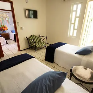 Departamento Céntrico, Perfectamente Ubicado, Dos Apartamento