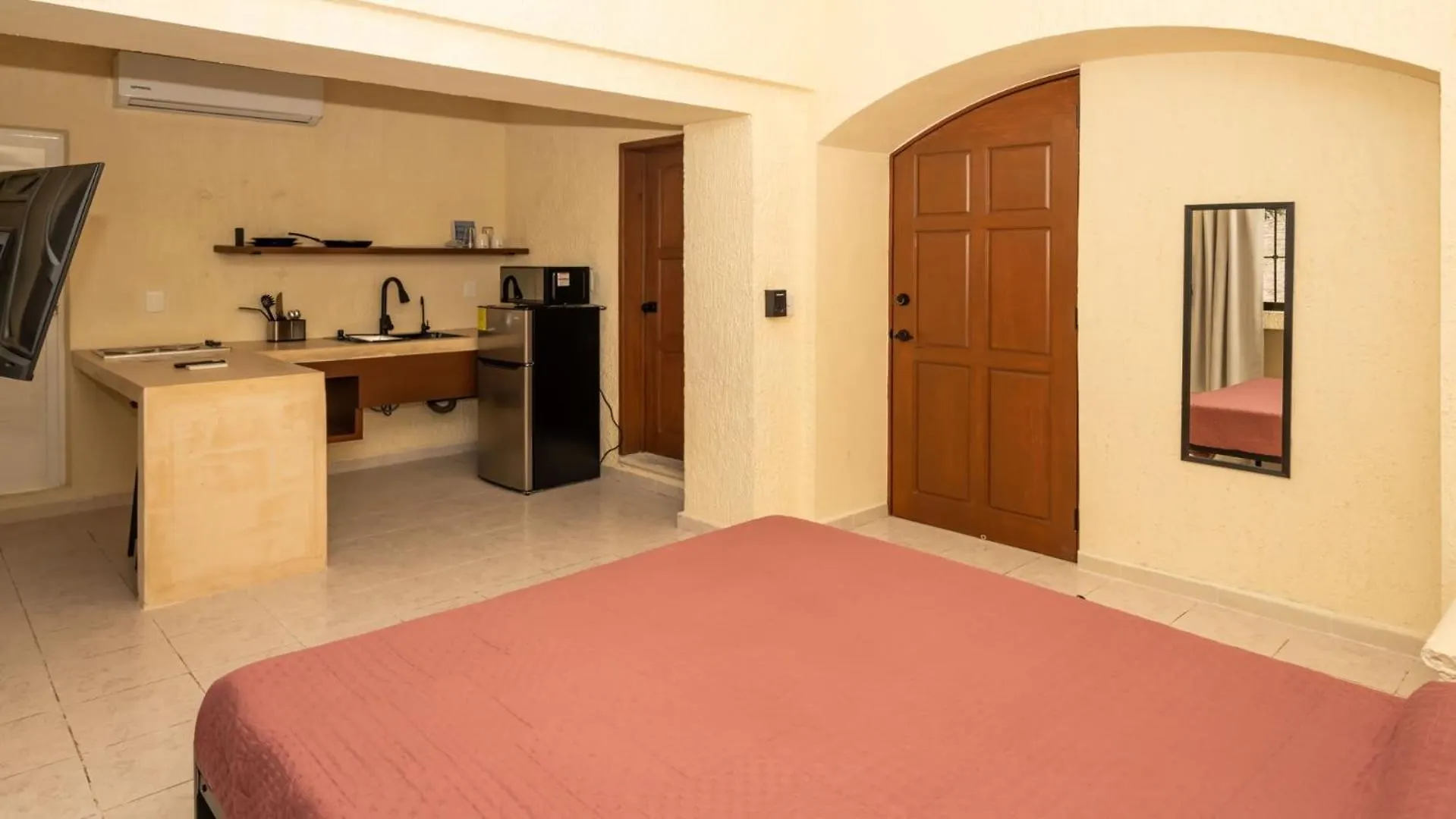 Private Terrace Suite With Park View Casa Jurel Cancún